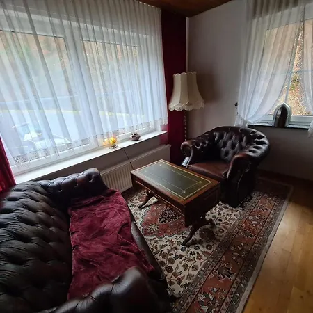 Haus Nummer 7 Tatil Evi Manderscheid