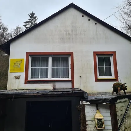 Semesterbostad Haus Nummer 7 Manderscheid