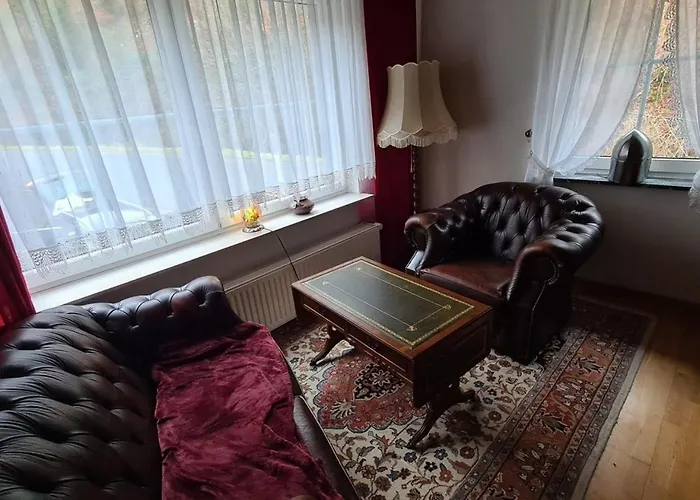 Haus Nummer 7 別荘 マンダーシャイト